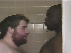 Bearded white dude gets his first taste of a chubby chocolate cock