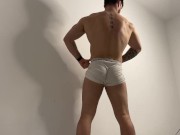 Macrophilia - body worship humiliation