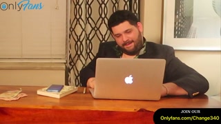 Realtor fucks his client before he moves in