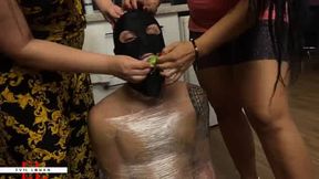 Mistress lohan shoe bread and lunch time for slave