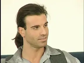 Wonderful babe gets plowed in her hairy pussy at the casting