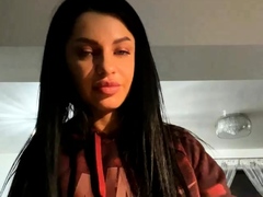 Hot brunette from squirt masturbating on webcam