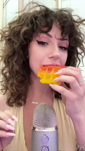 Waffle Eating and Sucking Asmr