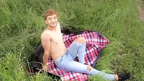 Czech Stallion Gets Ripped by Raw Outdoor Fuck Session – Grass Play 18+