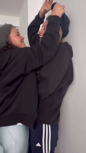 Key moment from "Food delivery Innocent does not know that they have already paid for the pizza!!!"