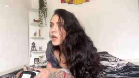 Stepsister trades gaming for some hot sex instead