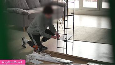 MILF Jeny Smith shows her wild side to the handyman