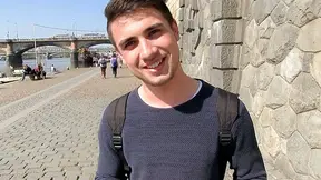 Muscular gay hottie fucking in a kinky old/young porn vid