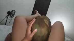 BLOWJOB TO MY STEPMOM&#039;S HAIRY PUSSY.