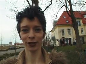 Susi 45, milf plays alone at home vintage