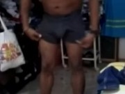 Moreno latino desnudandose parte 2