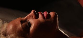 Exotic and sensual pussy licking leads to doggy sm