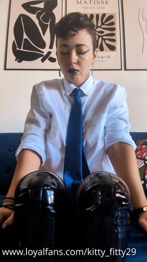 Stoke Yourself to Mommy