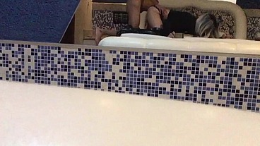 BAREACK MOSNTER COCK SAFADO PAU GIGANTE RASGA O CUZINHO DA NOVINHA