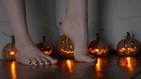 M - Sexy Goth Feet with Black Toenails Barefoot