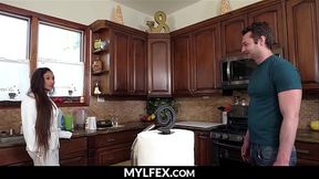 MylfEX - Cleaning The Kitchen Leads Fucking with Stepmom - Cali Lee