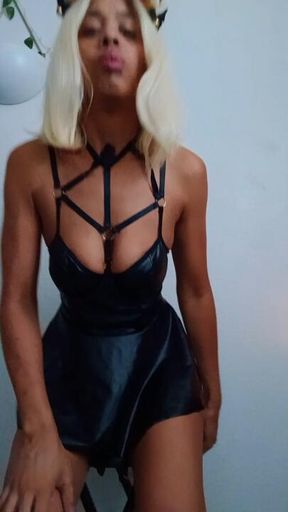Mistress Foxx Black Latex Balloon Destruction