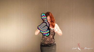 LittleRedBunny strips down in teasing parody mess