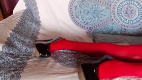 Stunning Legs Showcase: High Heels, Pantyhose, and Mini Skirts Compilation!