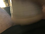 Sa chatte mouiller se frotte contre moi pour baiser une grosse bite