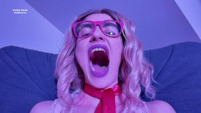 YAWNING GIRL IN BIG GLASSES - ASMR