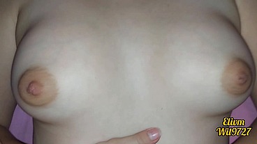 Gemidos de la novia colegiala