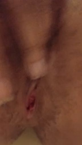 Very wet pussy*MUST WATCH*