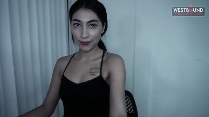 Valentina-Se-La-Follan-En-EL-Bao-Del-Gym