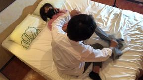 【浮気現場】彼氏から電話がかかってきてるのにも関わらず他の男とsexに励む彼女。