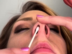SneezeGoddess - Up Close and Personal with Sneeze Goddess