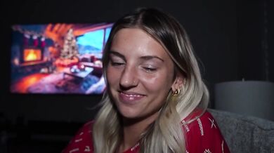 Step sis gets her older bro’s cock raw before bedtime POV
