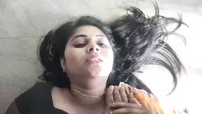 Malayali babe goes wild in passionate lip lock sessions with hubby, tongue kisses galore