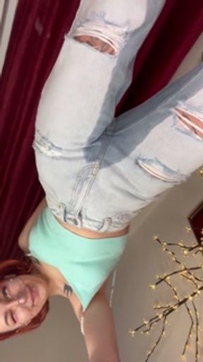 Redhair teen pee in new jeans