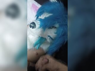 Hotty cumming in sexually excited Wolf