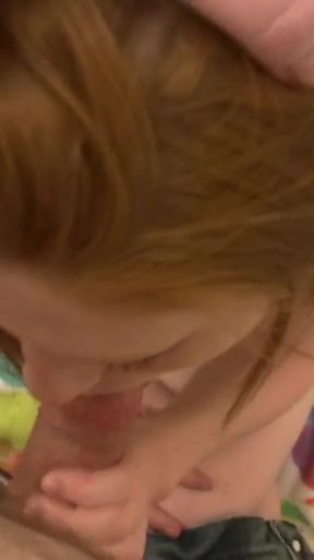Amelia Rose makes a video while giving a blowjob