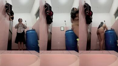 punya pacar hyper banget bugil di kamar mandi