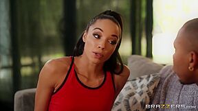 Alexis Tae - Track And Feel Her