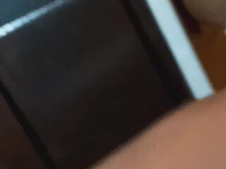 Filmer une mother I'd like to fuck nue et chaude prenant la douche ????