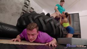 Gym Cuck Witnesses Girlfriend's Fierce Intimate Heat