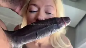 Curvy River Lynn loves BBC
