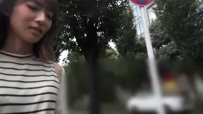 Cute Japanese girl gets picked up in broad daylight