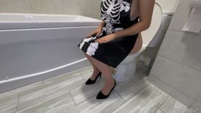 The Daily Toilet S2 Episode 23: Too Much Pumpkin Pie