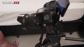 Dessa Hot - Oral total - EROTIKAXXX - Por tr&aacute_s das c&acirc_meras