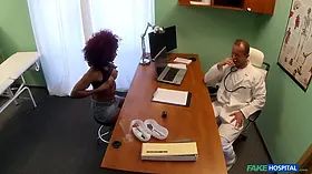 Faux polyclinic ebony queen Jasmine Webb bangs a medic all over his surgery