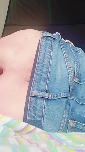 Very Hot Guy Opens up, He Likes to Open His Ass.