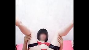 Carolcross bem puta de cinta liga e calcinha fio dental