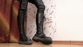 Ginger in high boots is ready to squash you right now, fc038h 720p