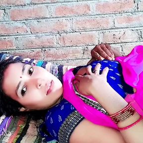 Enjoyed sex, romantic sex, hot bhabhi in pink saree.