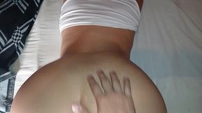 ay papi asi dame como una putita penetrarme duro que quiero tu lechita en mi