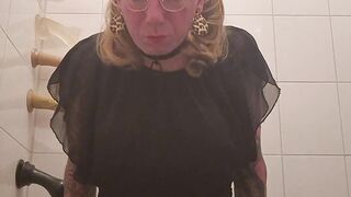 Sissy tramp urinates while railing a fuck stick